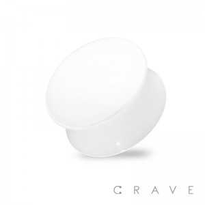 SOLID ACRYLIC WHITE SADDLE PLUG