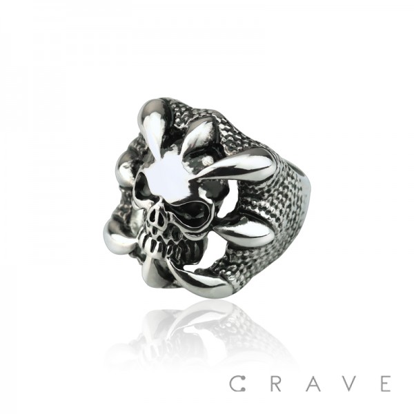 STAINLESS STEEL SKULL W/ DRAGON CLAW RING