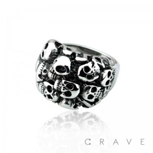 STAINLESS STEEL VINTAGE CLUSTERED SKULLS RING